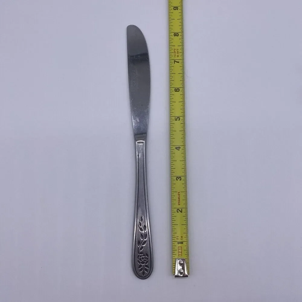Rogers Oneida Rose Scroll Dinner Knives Set of 7 8.5” Stainless Korea